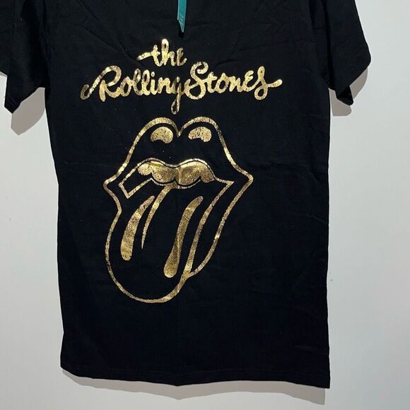 Maurices Women's Black Crew Neck Rolling Stones Vintage Logo Graphic Tee XS NWT - Picture 2 of 7